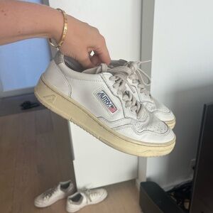 Autry Women's White Sneakers